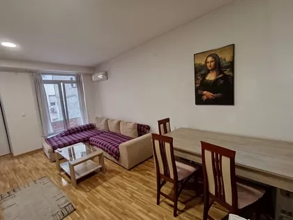 Vukov Spomenik | 4zida.rs