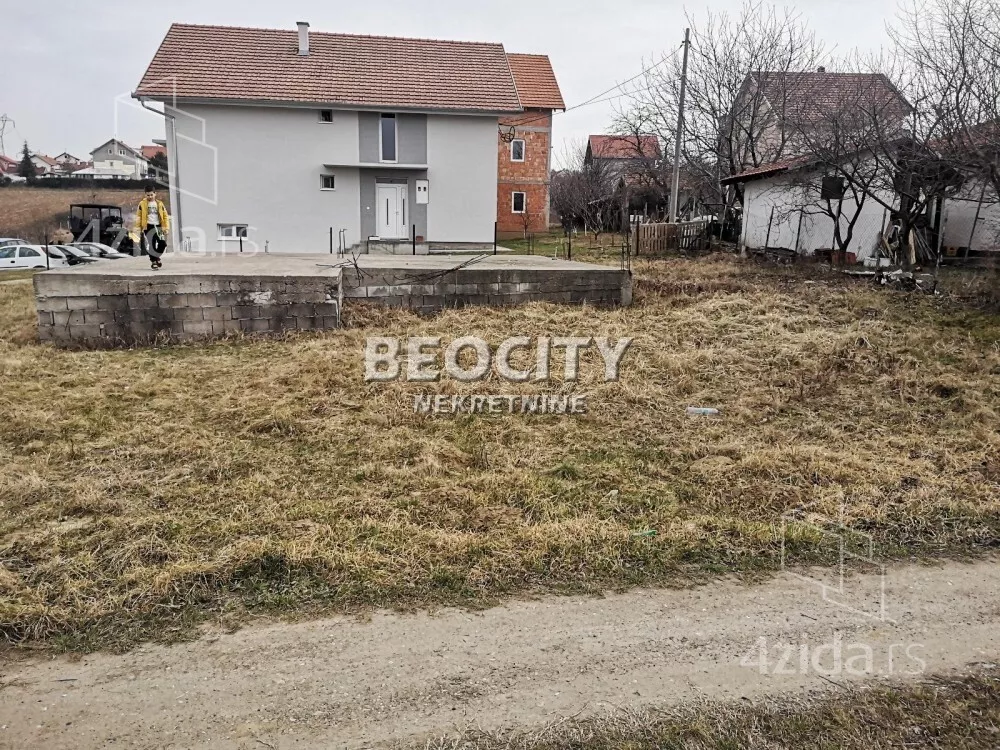 Plac | 4zida