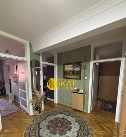 Prvomajska | 4zida.rs