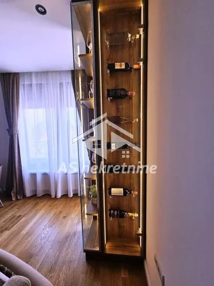 Lekino Brdo | 4zida.rs