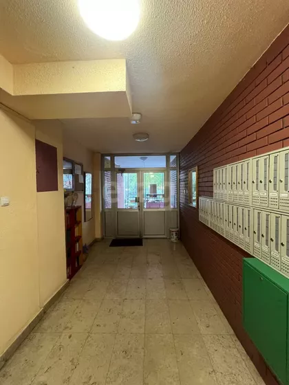 Braće Srnić | 4zida.rs