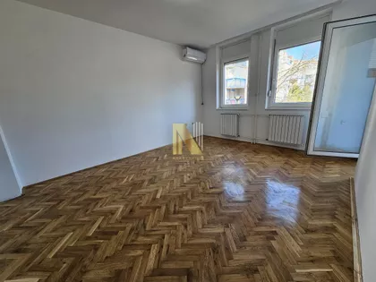 Novo Naselje | 4zida.rs