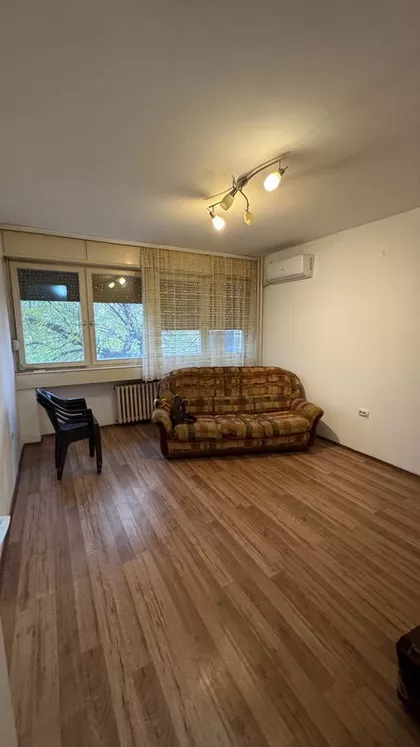 Žitni Trg | 4zida.rs