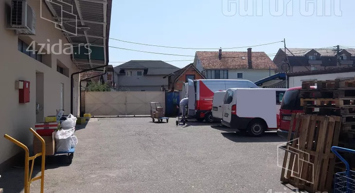 Poslovni prostor | 4zida