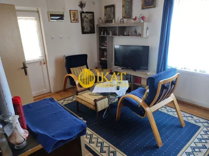 Radanovci  | 4zida.rs