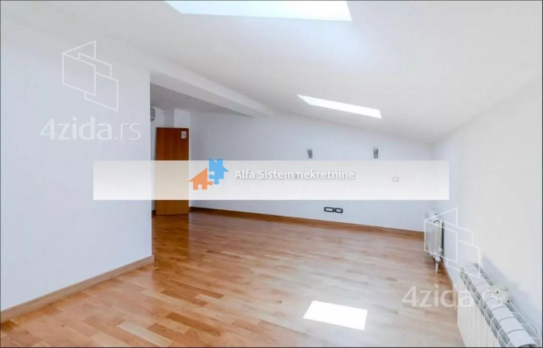 Petosoban stan | 4zida