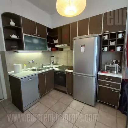 HILANDARSKA OKOLINA | 4zida.rs