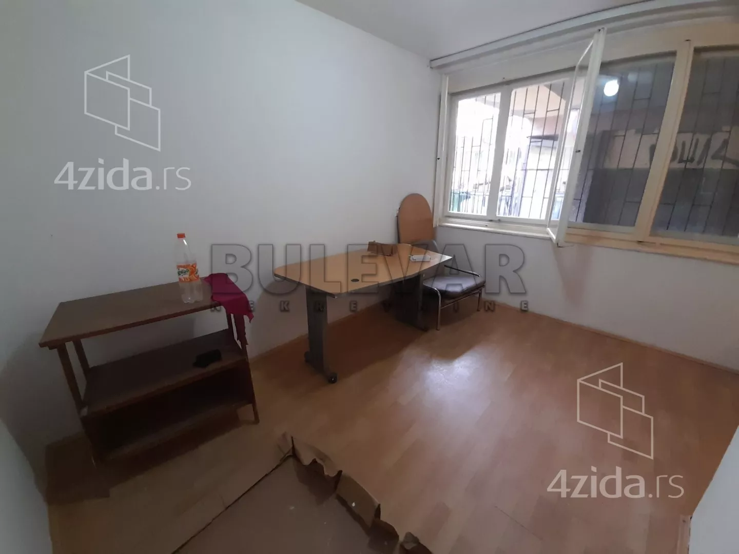 Lokal | 4zida