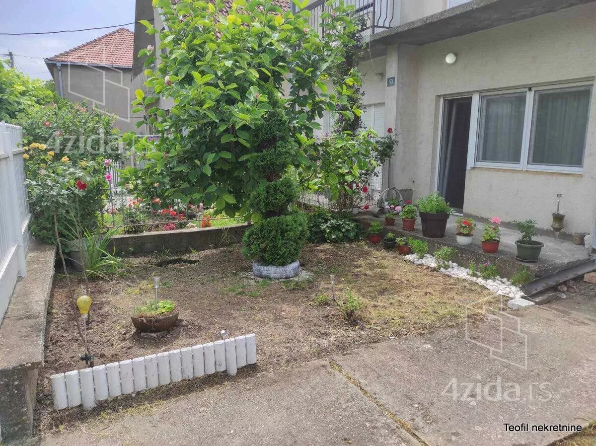 3-etažna kuća | 4zida