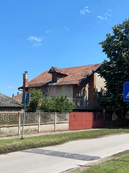 Uskočka | 4zida.rs
