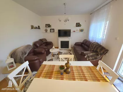 Zemun Polje | 4zida.rs