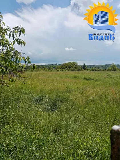 Mali Požarevac | 4zida.rs