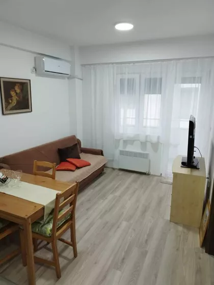 Vuka Bojovića 1a | 4zida.rs