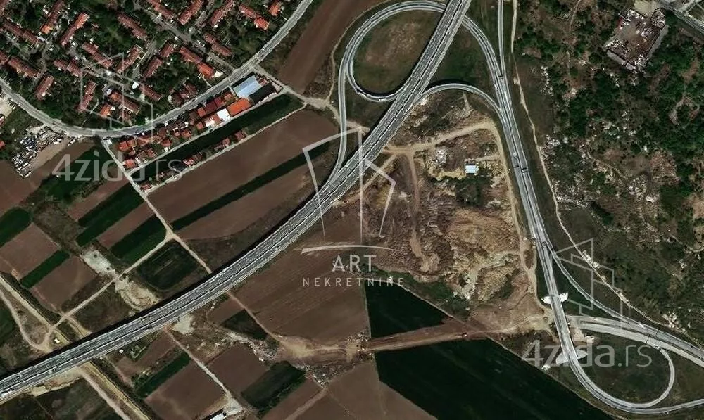 Građevinsko zemljište | 4zida