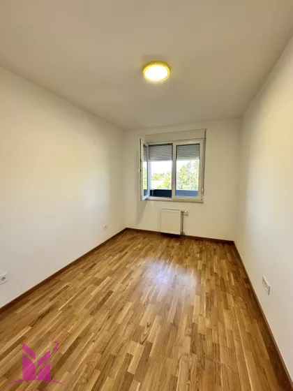 Sajmište | 4zida.rs