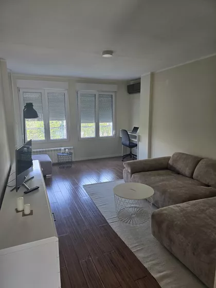 Bulevar Zorana Đinđića 185 | 4zida.rs