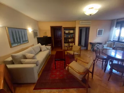 Ivana Đaje | 4zida.rs