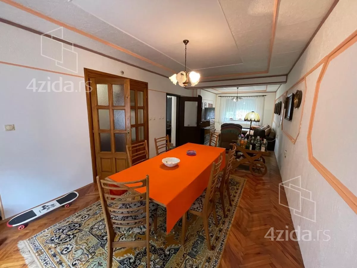 Kuća | 4zida