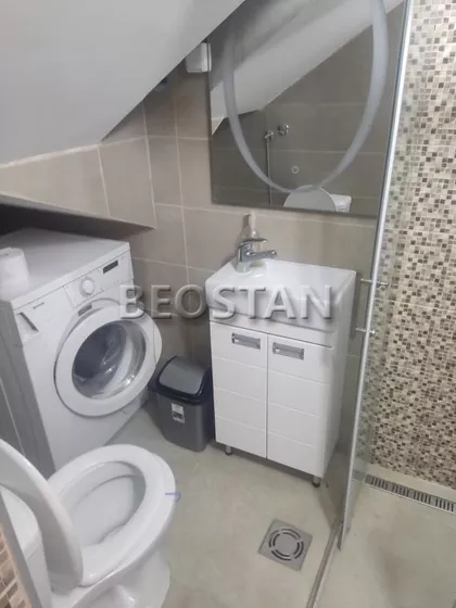 Mira Popare | 4zida.rs