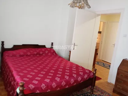 Albanske spomenice | 4zida.rs
