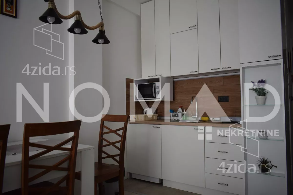 Garsonjera | 4zida