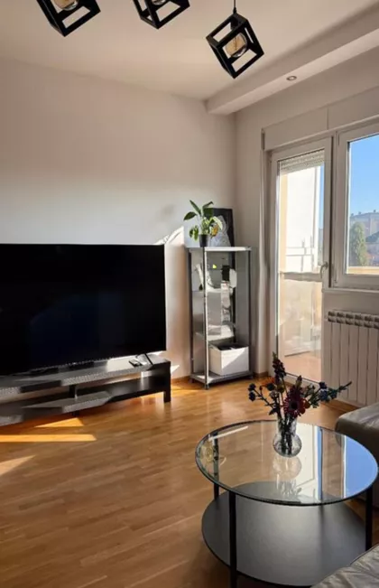 Lekino Brdo | 4zida.rs