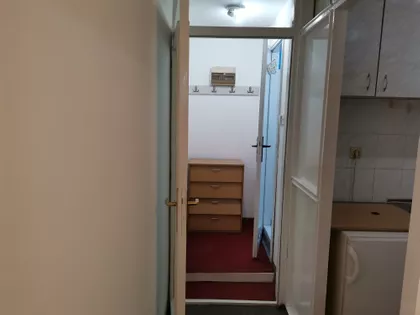 Bežanijski Blokovi | 4zida.rs