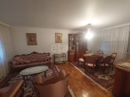 Trgovačka | 4zida.rs