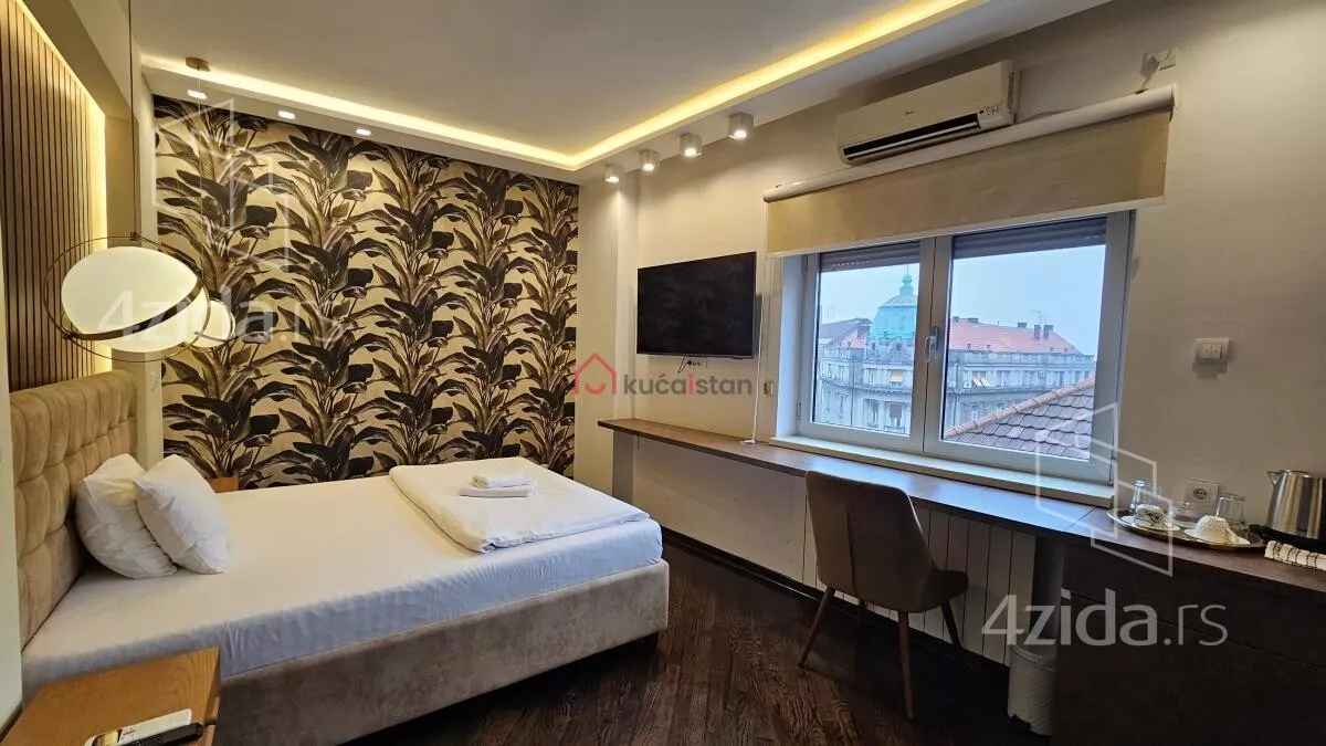 Petosoban stan | 4zida