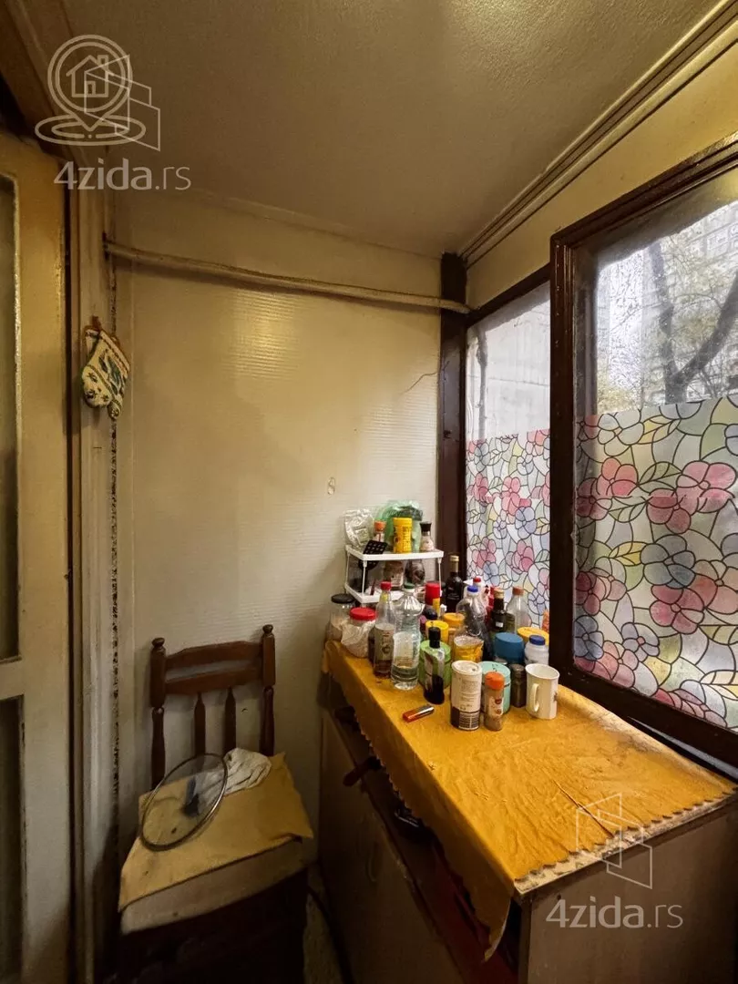 Troiposoban stan | 4zida