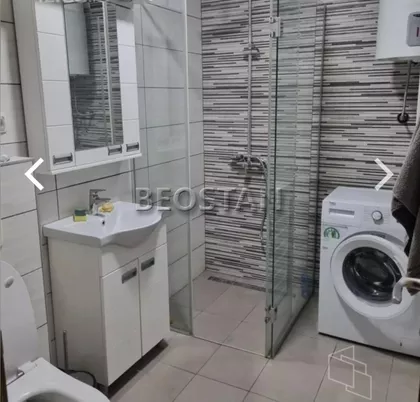 Dobropoljska | 4zida.rs