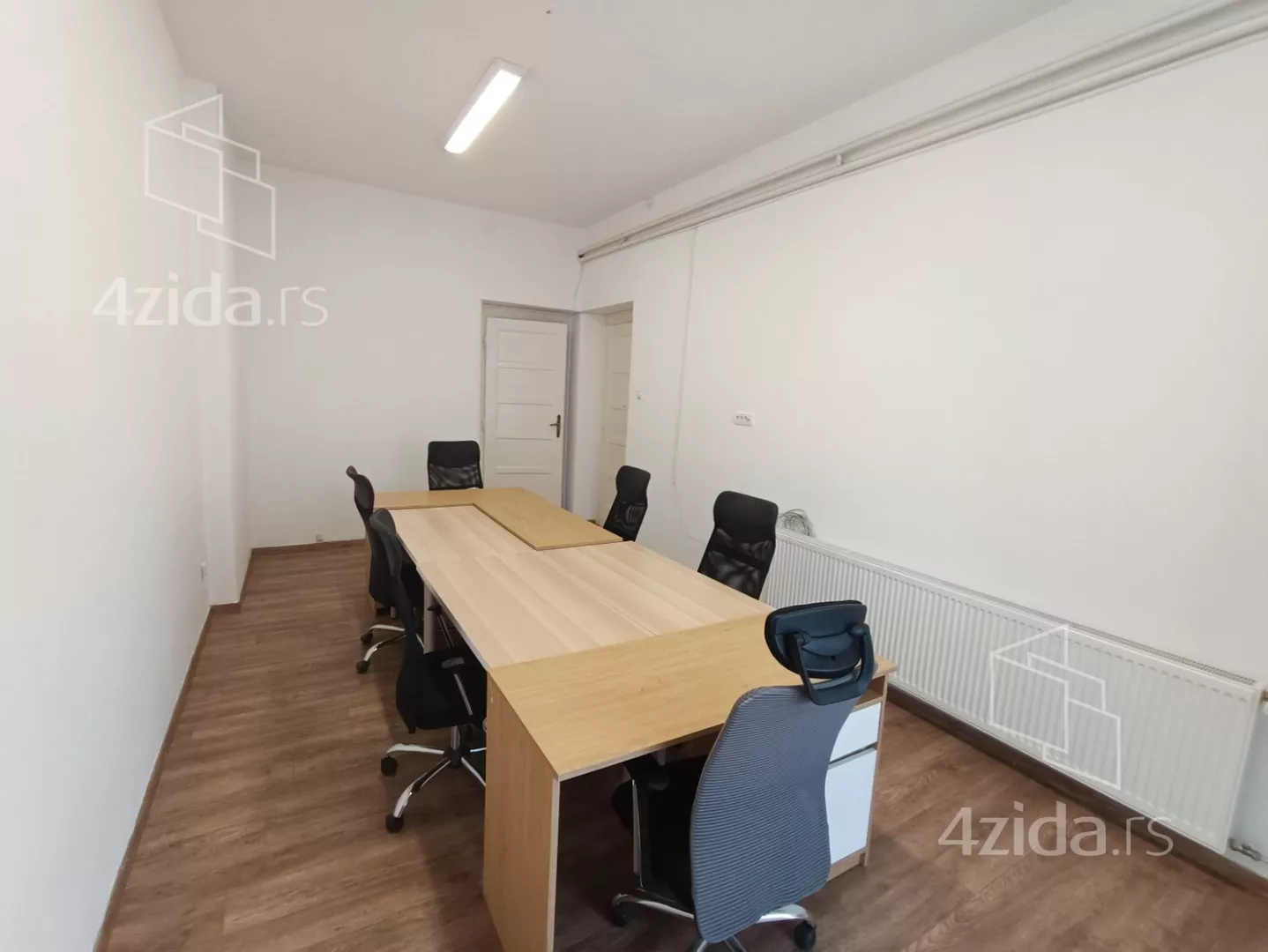 Četvoroiposoban stan | 4zida