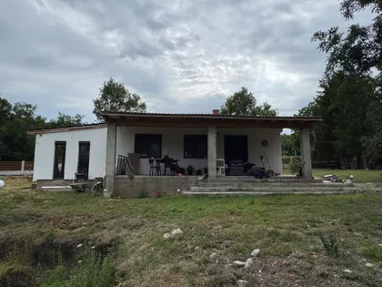 Mala Ivanča | 4zida.rs