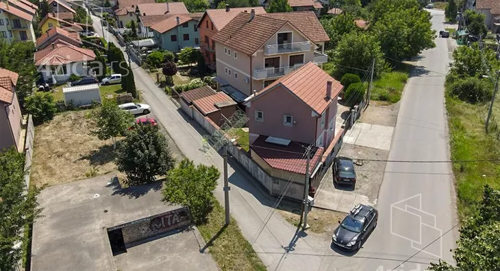 Građevinsko zemljište | 4zida
