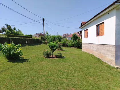 Izvorska 9 | 4zida.rs