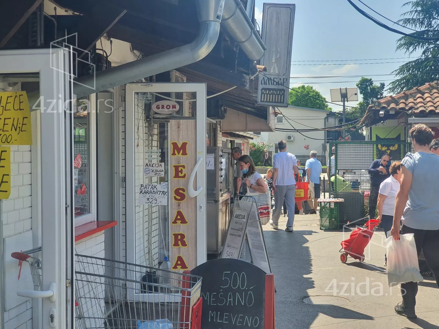 Lokal | 4zida