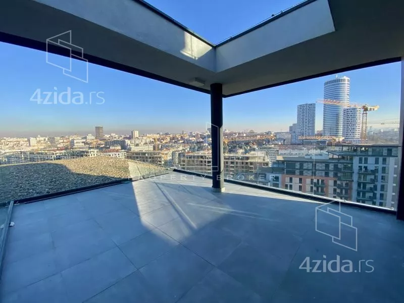 Petosoban stan | 4zida