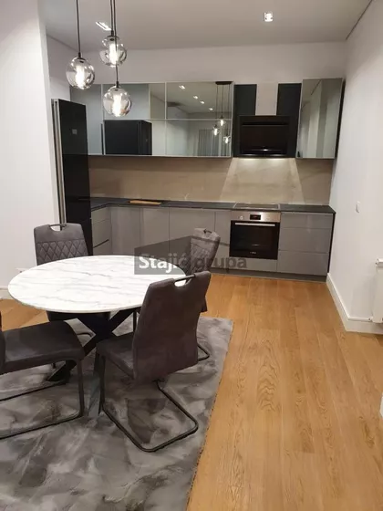 Vojvode Milenka | 4zida.rs