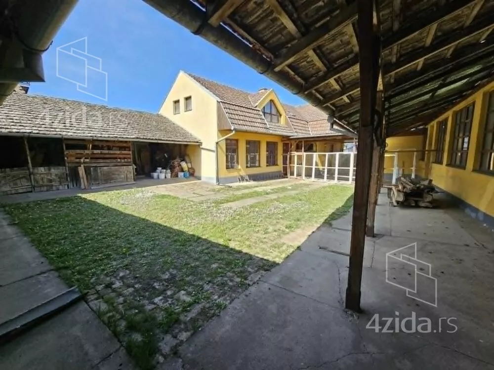 Kuća | 4zida