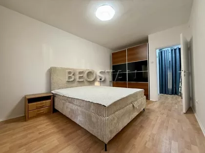 Palmira Toljatija | 4zida.rs