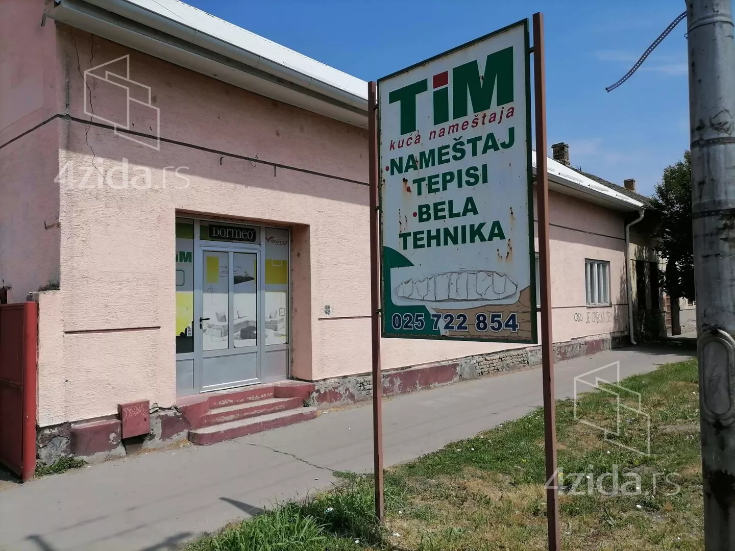 Poslovna zgrada | 4zida