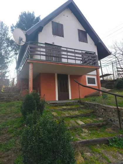 Zlatna Ruža | 4zida.rs