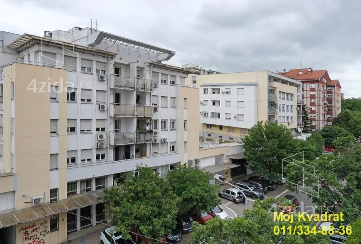 Četvorosoban stan | 4zida