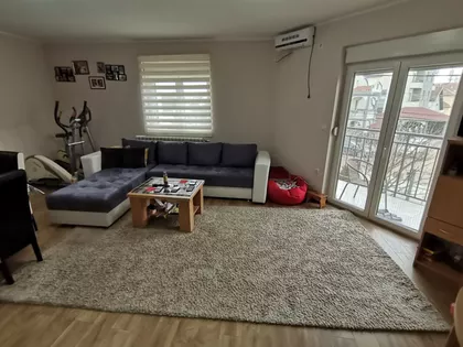 Lipov Gaj | 4zida.rs