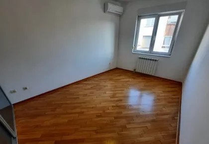 Nebojšina | 4zida.rs