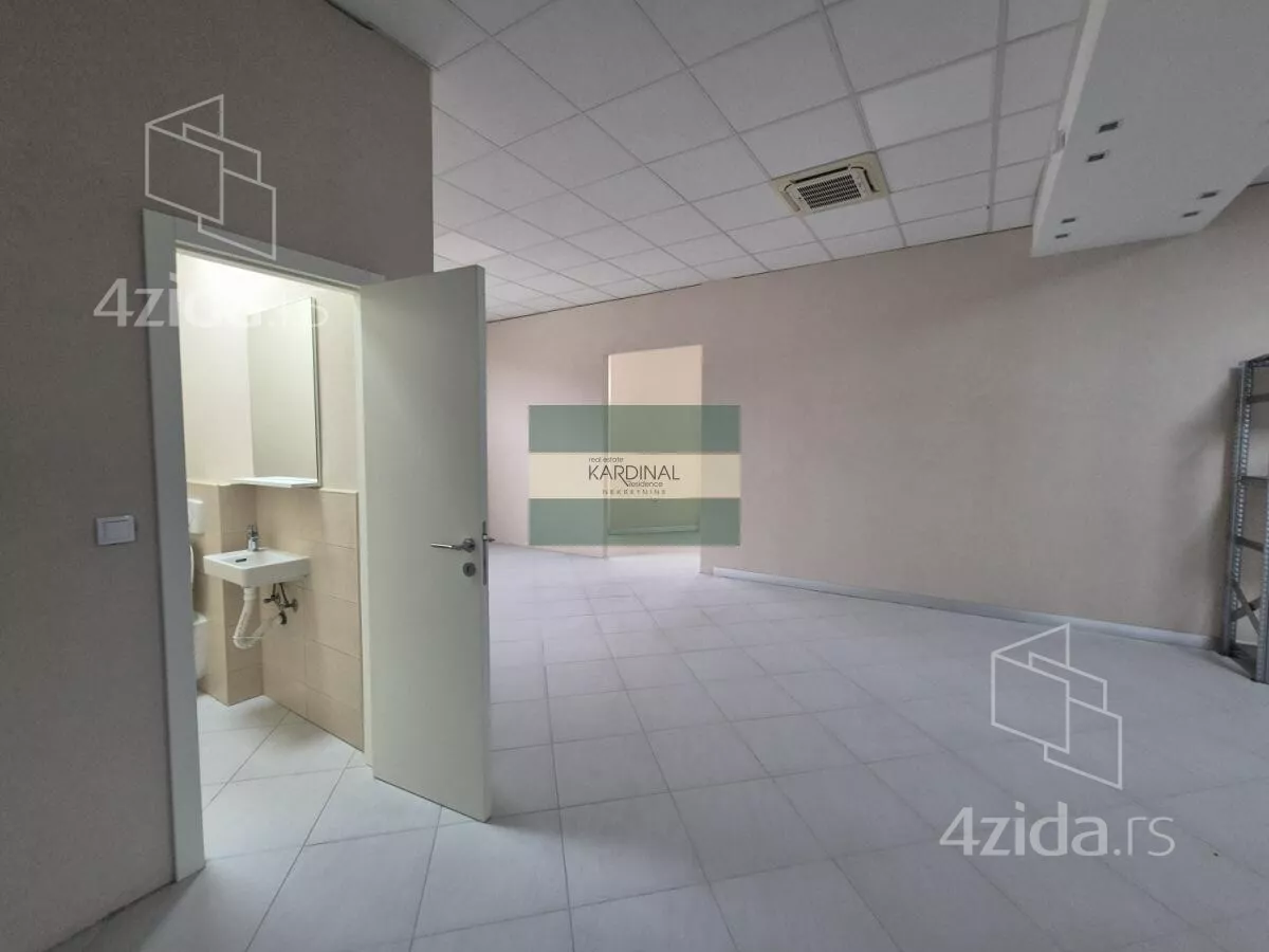 Poslovni prostor | 4zida