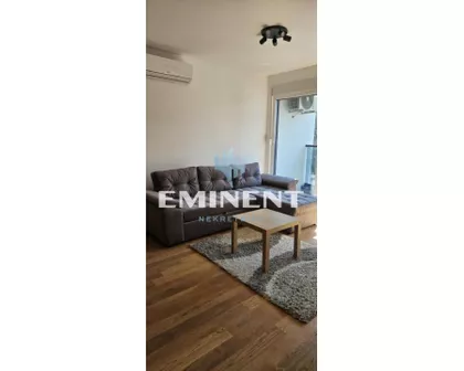 Cara Dušana | 4zida.rs