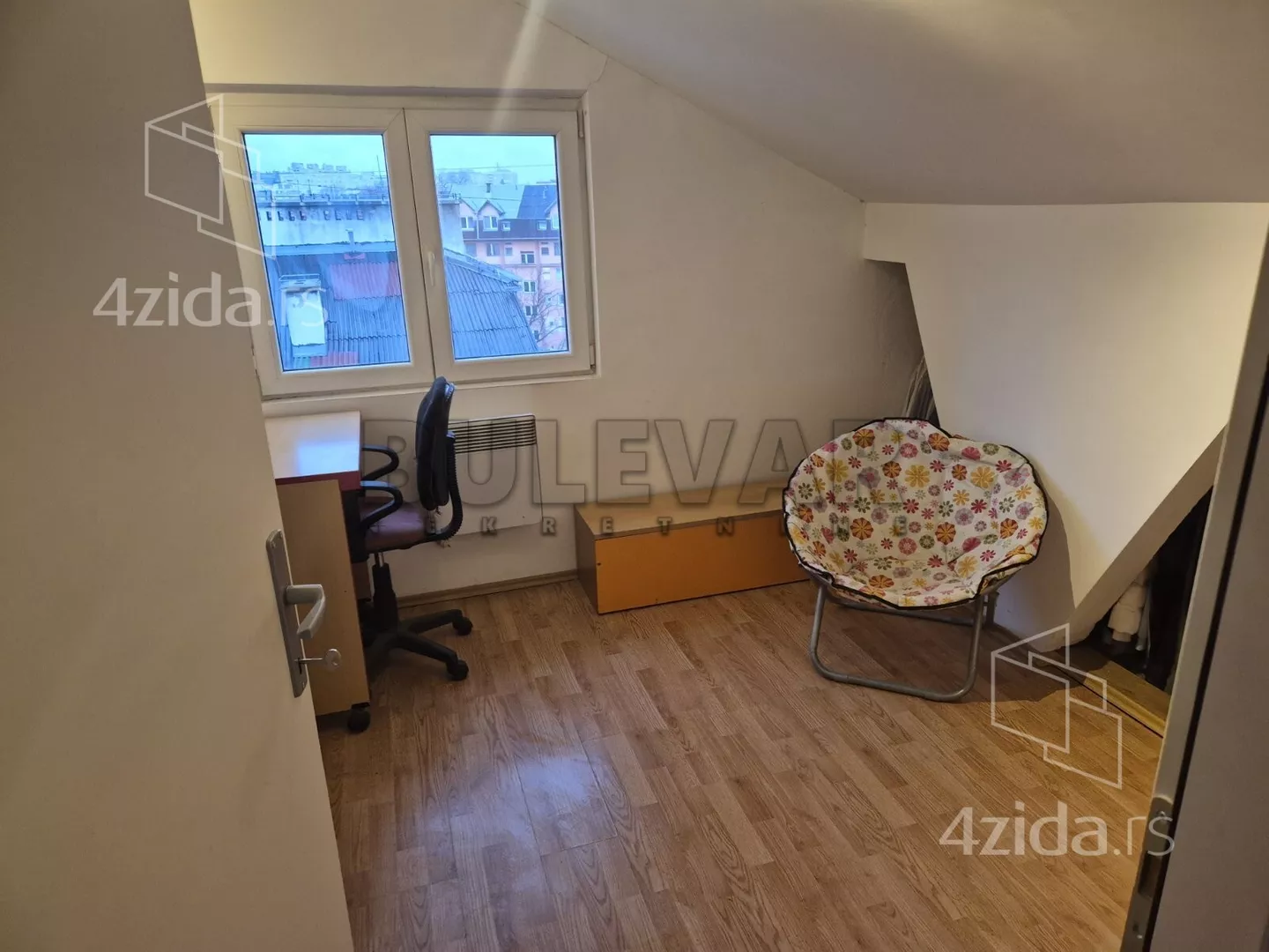 Troiposoban stan | 4zida