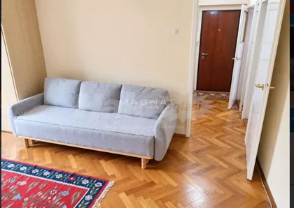 Skender Begova | 4zida.rs