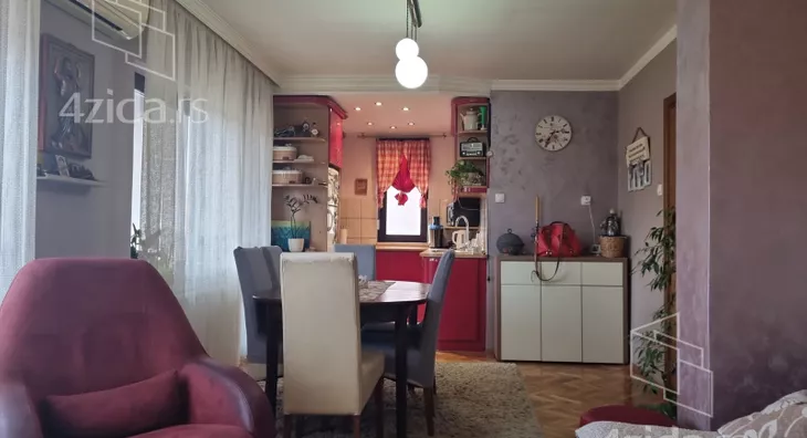 Četvorosoban stan | 4zida